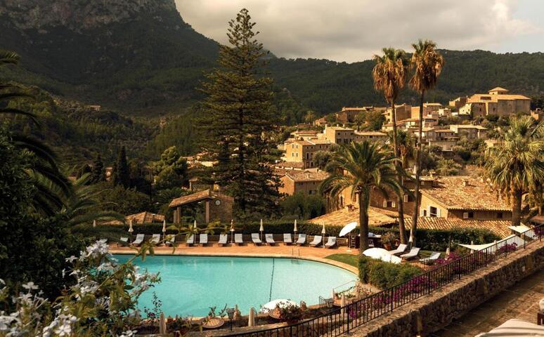 Belmond La Residencia es uno de los 11 hoteles 5 estrellas Gran Lujo en Mallorca