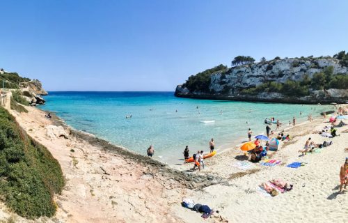 Playa de Cala Romántica o S'Estany d'en Mas en Manacor en Mallorca
