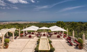 castillo-hotel-son-vida-terraza