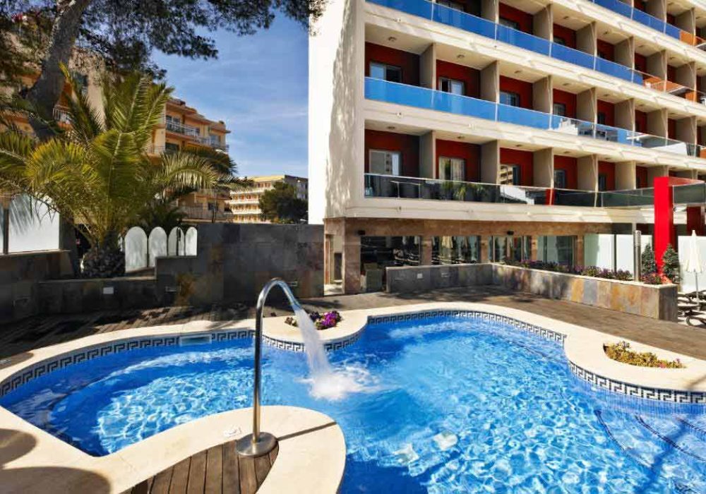 Piscina exterior spa